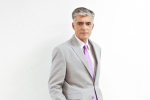 Ο Νίκος Ευαγγελάτος σε καθημερινά στιγμιότυπα με τον γιο του, Λάμπη Ευαγγελάτο