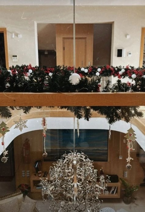 Η Αθηνά Οικονομάκου στόλισε το σπίτι της για τα Χριστούγεννα