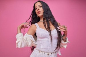 "Έφαγε πόρτα" η Κατερίνα Σαλακά στη συναυλία της Μαρίνας Σάττι στον Λυκαβηττο - Τι συνέβη;